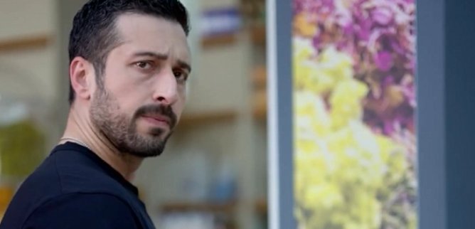 Турецкий сериал Меня видно? 37 серия