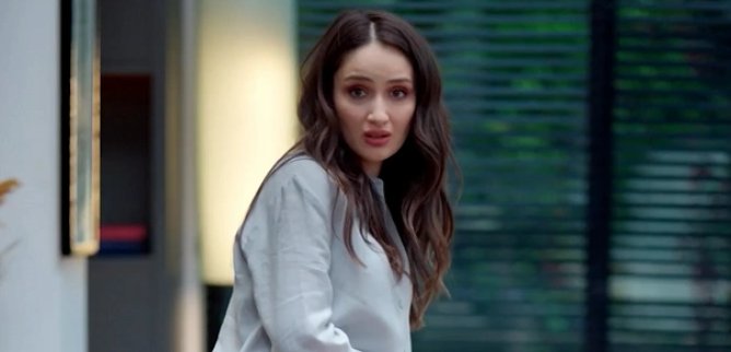 Турецкий сериал Меня видно? 27 серия