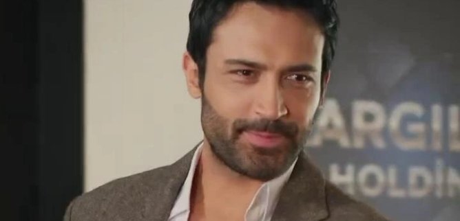 Турецкий сериал Нам не следовало встречаться 55 серия