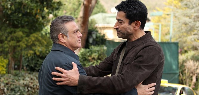 Турецкий сериал Семья - это испытание 14 серия