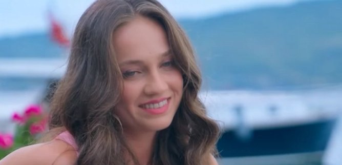 Турецкий сериал Пусть победит лучший 3 серия