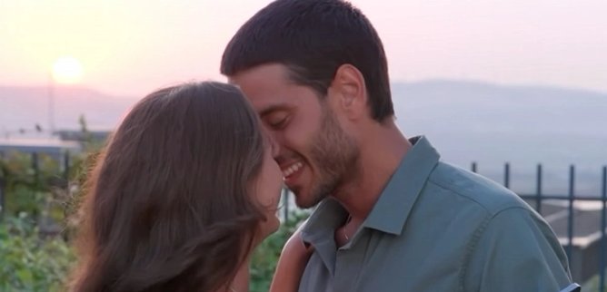 Турецкий сериал Пусть победит лучший 1 серия