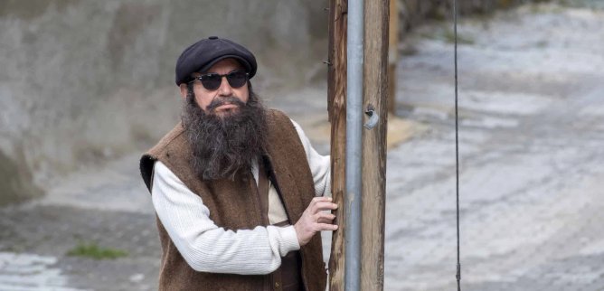 Турецкий сериал Гора сердца 216 серия