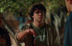 Турецкий сериал Ещё семнадцать 1 серия