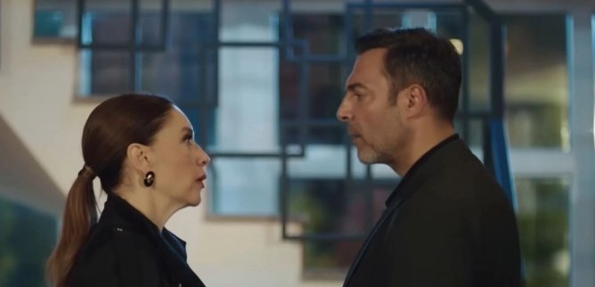 Турецкий сериал Клюквенный щербет 137 серия