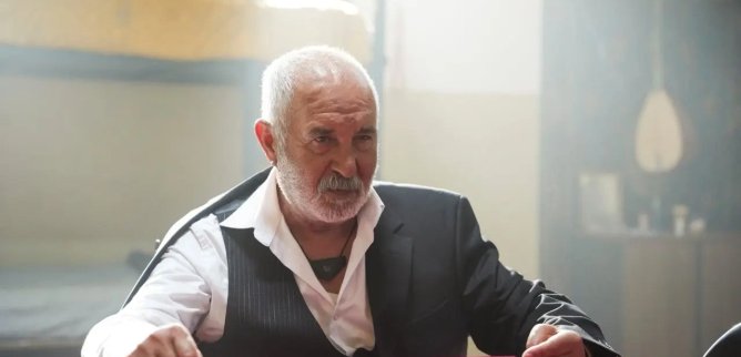 Турецкий сериал Мечта Эшрефа 44 серия