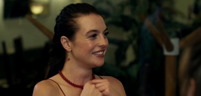 Турецкий сериал Лейла Хали 10 серия