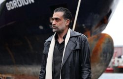 Турецкий сериал Семья - это испытание 16 серия