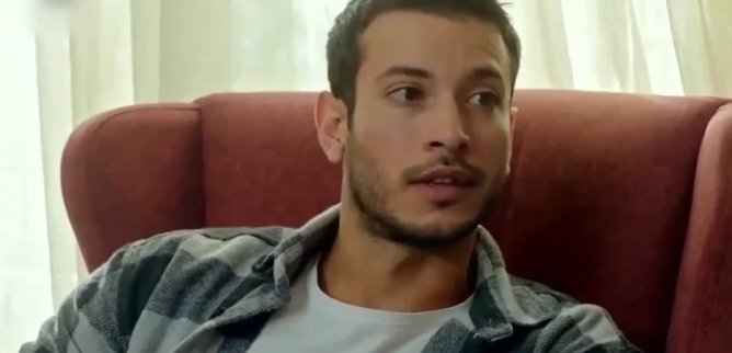 Турецкий сериал Любовная рана 70 серия