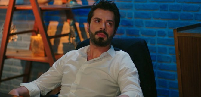 Турецкий сериал По имени Весна 9 серия