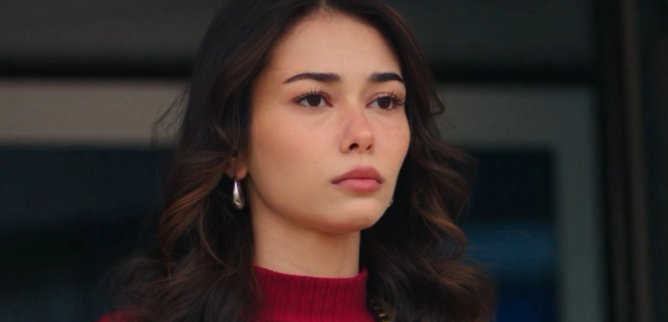 Турецкий сериал По имени Весна 29 серия