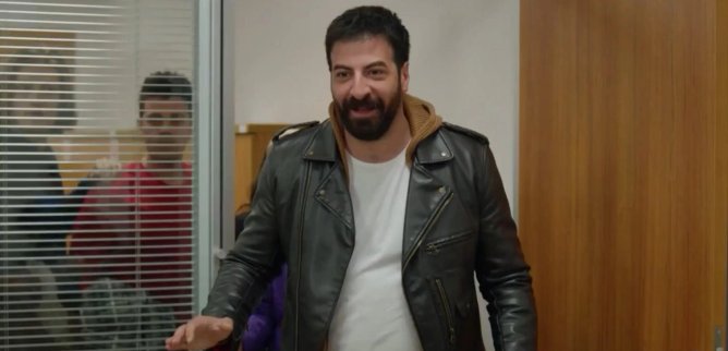 Турецкий сериал Морская звезда 207 серия