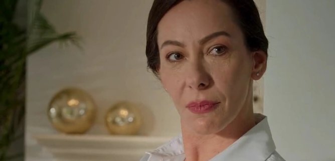 Турецкий сериал Герцогиня 33 серия