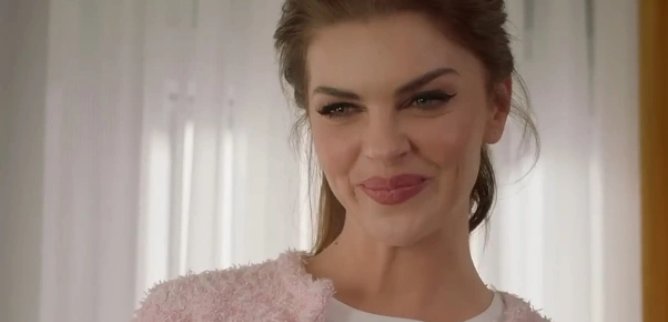 Турецкий сериал Герцогиня 42 серия