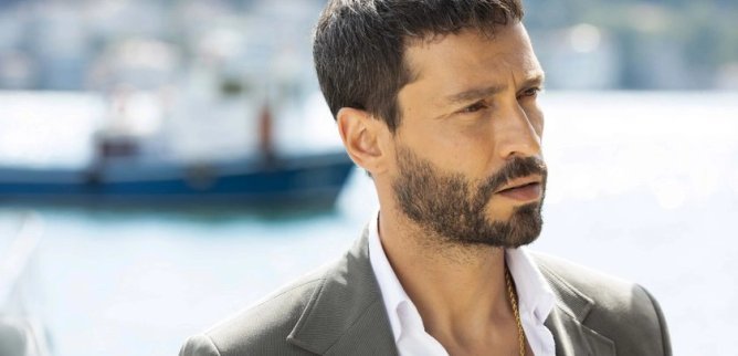 Турецкий сериал Возможно любовь 3 серия
