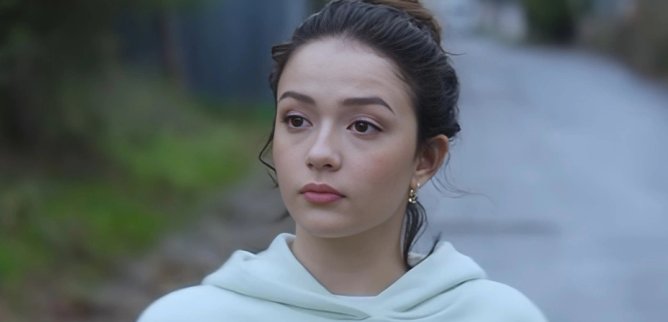 Турецкий сериал Ты не выходишь у меня из головы 3 серия