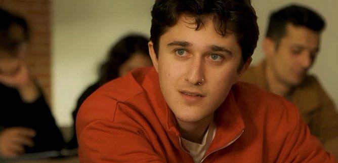 Турецкий сериал Ты не выходишь у меня из головы 6 серия