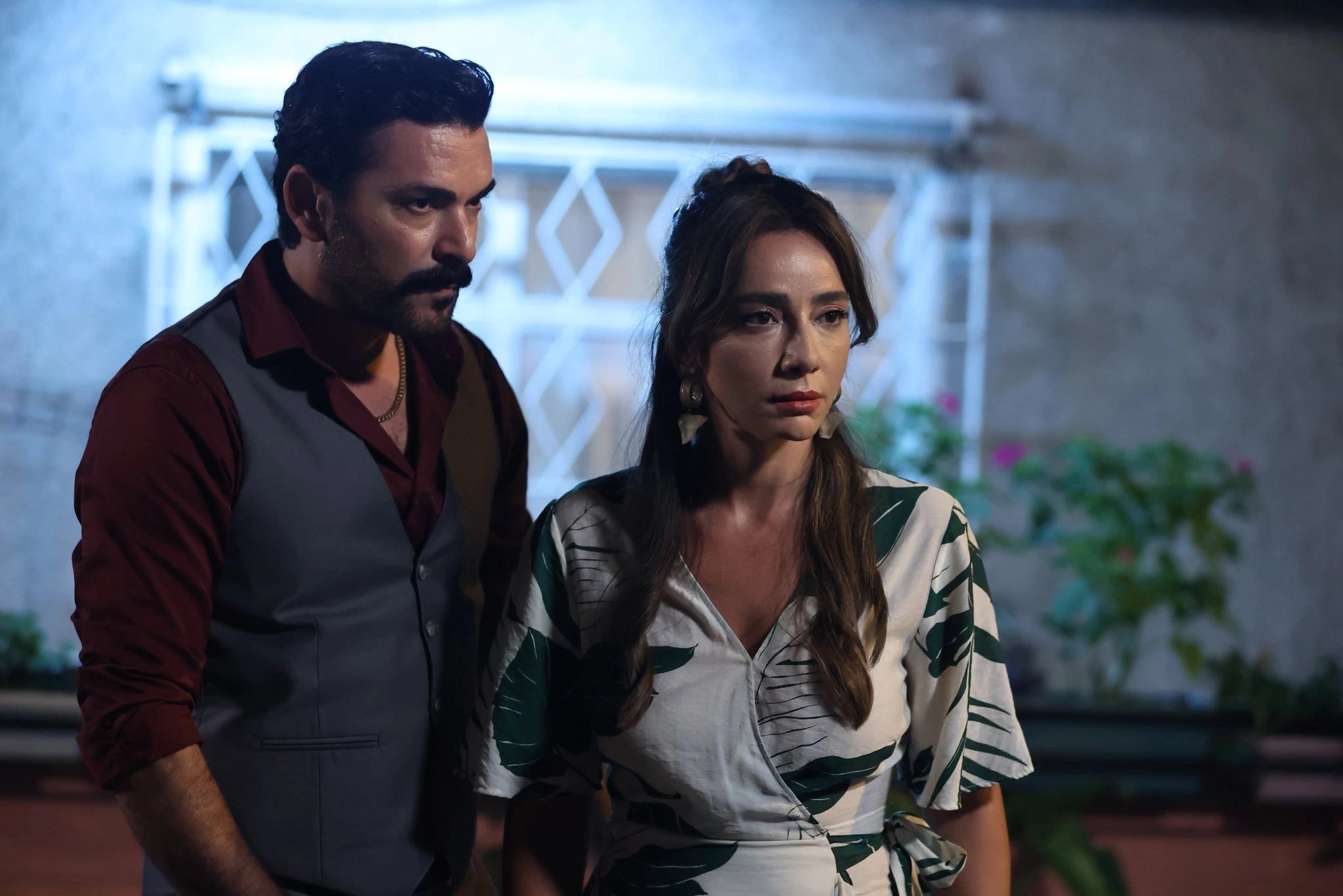 кадр из сериала "Это всего лишь Стамбул"
