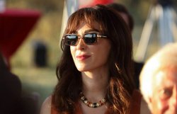 Турецкий сериал Возможно любовь 8 серия