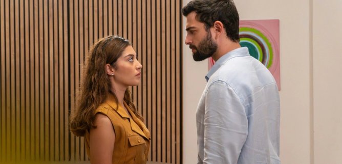 Турецкий сериал Держи мою руку 1 серия
