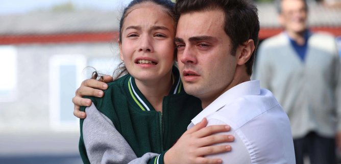 Турецкий сериал Мои братья 104 серия