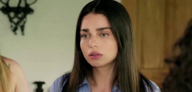 Турецкий сериал Возможно любовь 9 серия