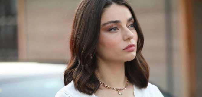 Турецкий сериал Возможно любовь 13 серия
