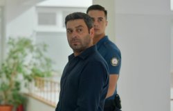 Турецкий сериал Далекий город 66 серия