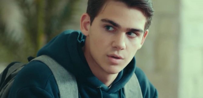Турецкий сериал Кодовое имя Ласточка 89 серия