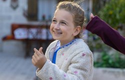 Турецкий сериал Половина матери 6 серия