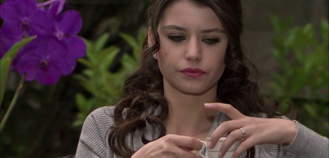 Турецкий сериал Запретная любовь 31 серия