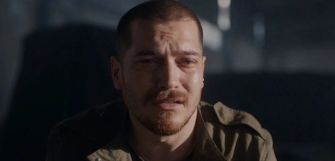 Турецкий сериал Внутри 36 серия