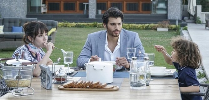 Турецкий сериал Полнолуние 3 серия