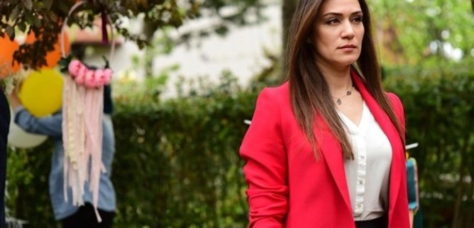 Турецкий сериал Невеста из Стамбула / Стамбульская Невеста 9 серия