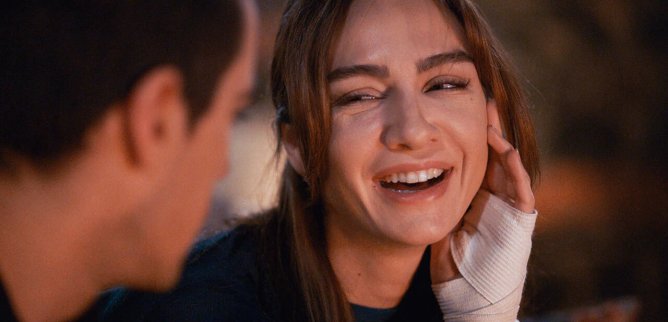 Турецкий сериал Черно-белая любовь 18 серия