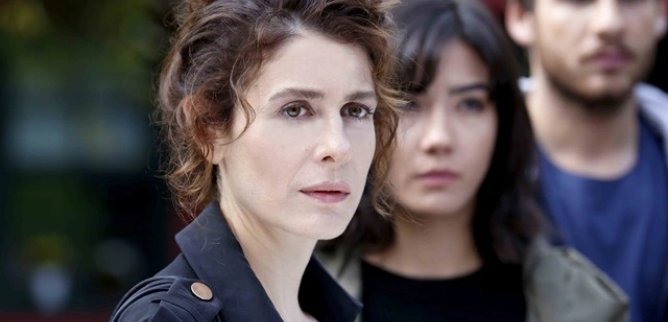 Турецкий сериал Соколиный холм 1 серия
