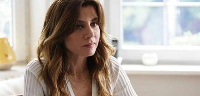 Турецкий сериал Большая маленькая ложь 18 серия
