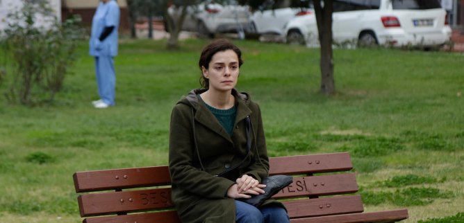 Турецкий сериал Женщина 6 серия