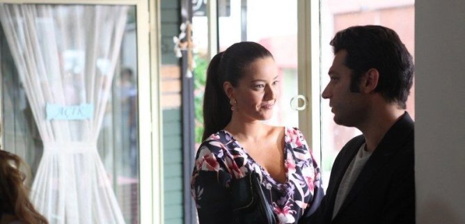 Турецкий сериал Безмолвие 15 серия