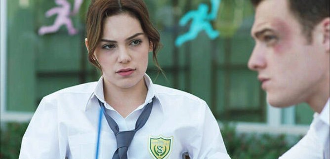 Турецкий сериал В ожидании солнца 5 серия