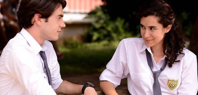 Турецкий сериал В ожидании солнца 7 серия