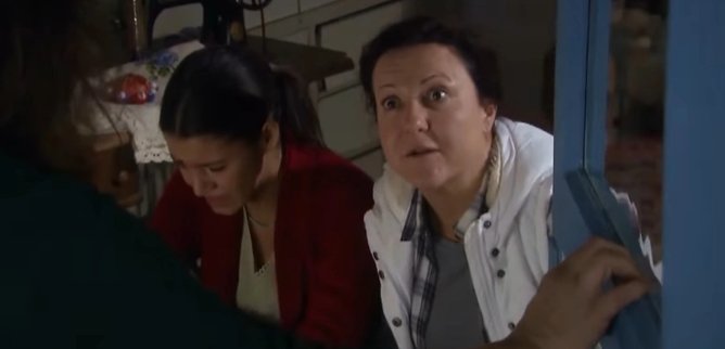 Турецкий сериал В чем вина Фатмагюль? 11 серия