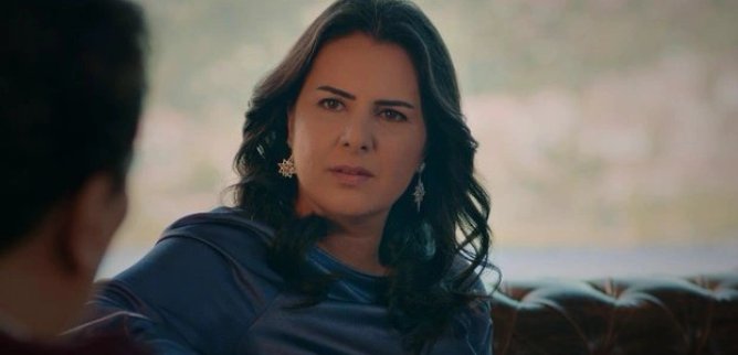 Турецкий сериал Богатые и бедные 5 серия