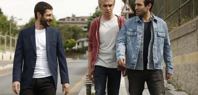 Турецкий сериал Дочка 33 серия