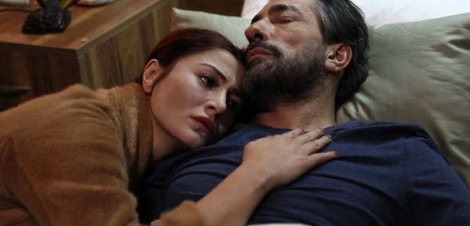Турецкий сериал Нажива 1 серия