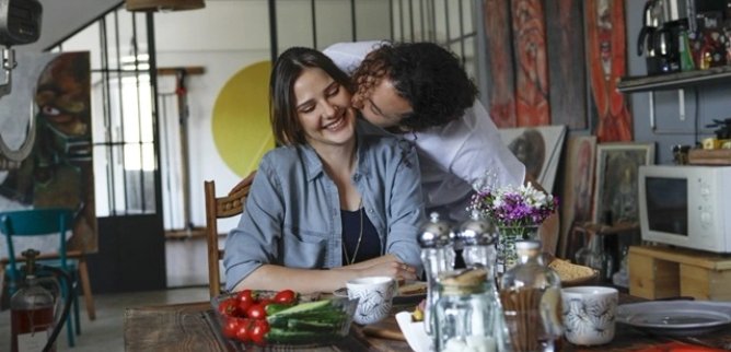 Турецкий сериал Вдребезги 63 серия