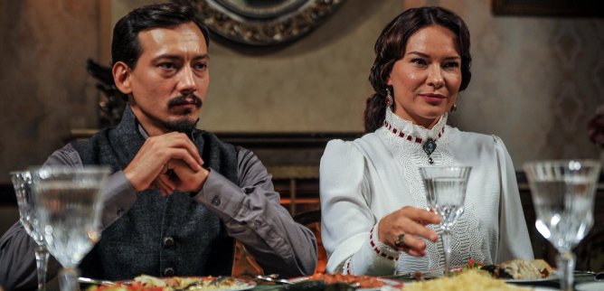 Турецкий сериал Права на престол Абдулхамид 93 серия