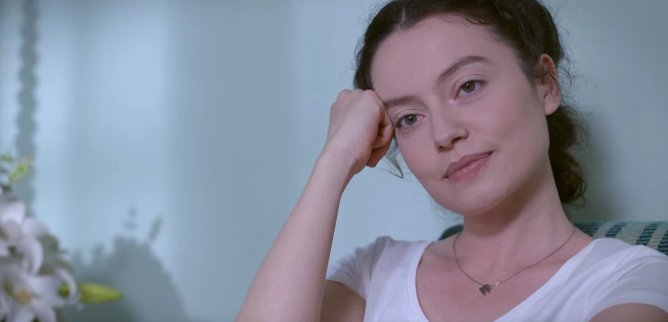 Турецкий сериал Раненые птицы 51 серия