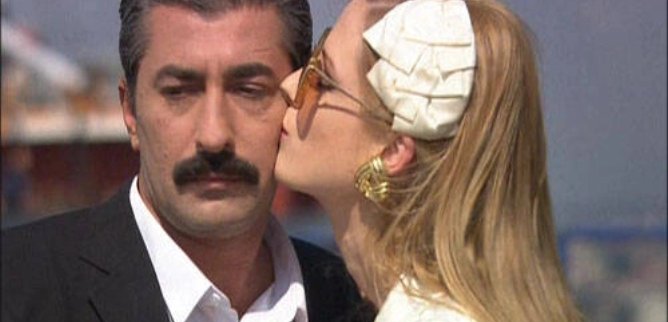 Турецкий сериал Бесценное время 3 серия