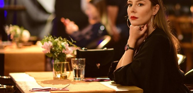 Турецкий сериал Моя сладкая ложь 25 серия